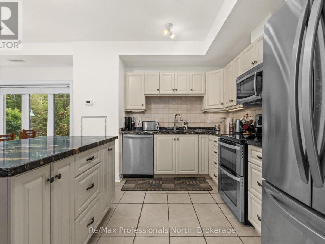 207 - 110 STEAMSHIP BAY ROAD, 