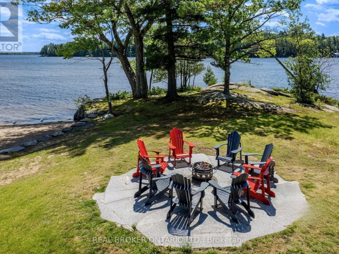 2B 1841 Muskoka Road 118 Road W, 