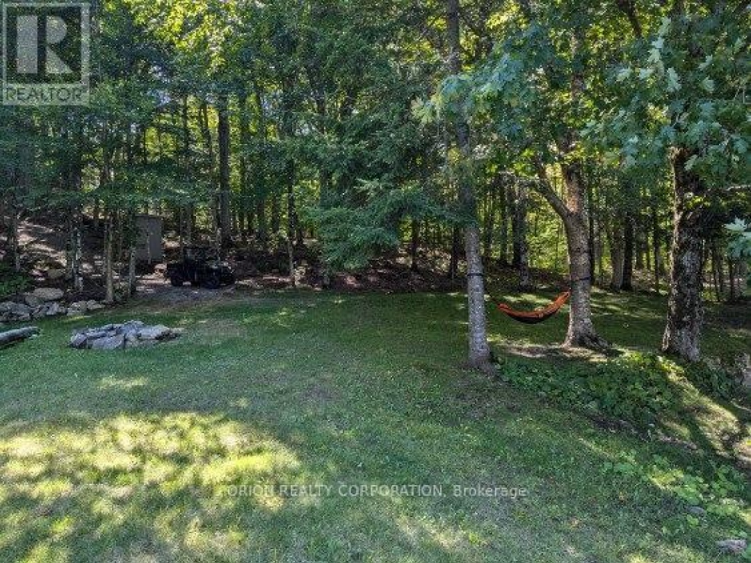 1817 Trappers Trail Road, Miskwabi Lake