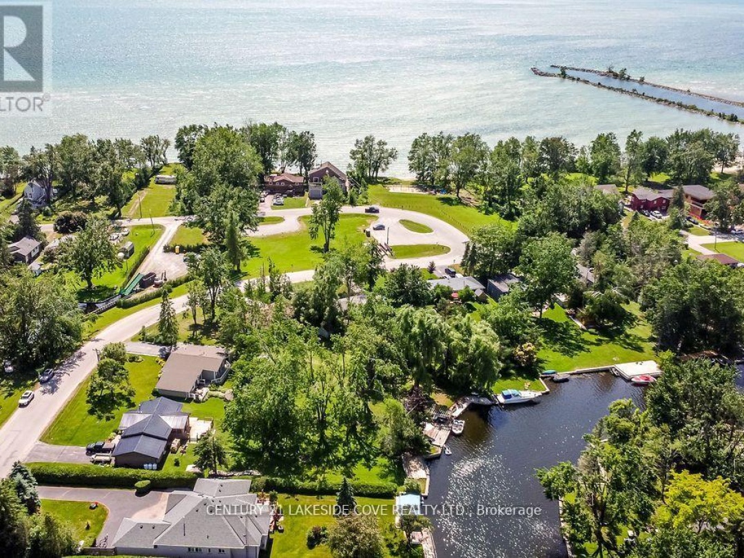 27 POPLAR CRESCENT W, Lake Simcoe
