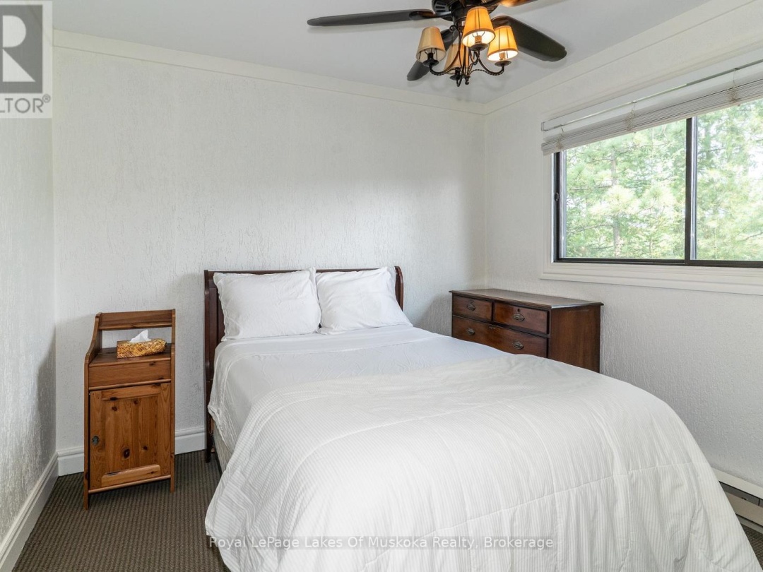 51 PINETREE ROAD, 