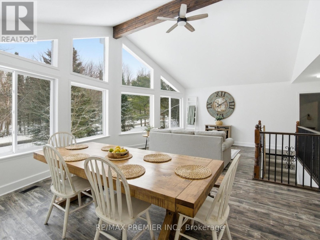1131 SPRINGDALE PARK ROAD, North Branch Muskoka River