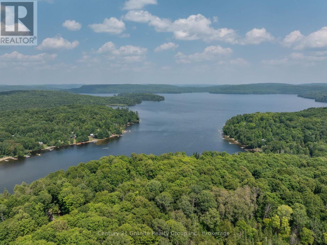 1059 DUNN ROAD, Haliburton Lake
