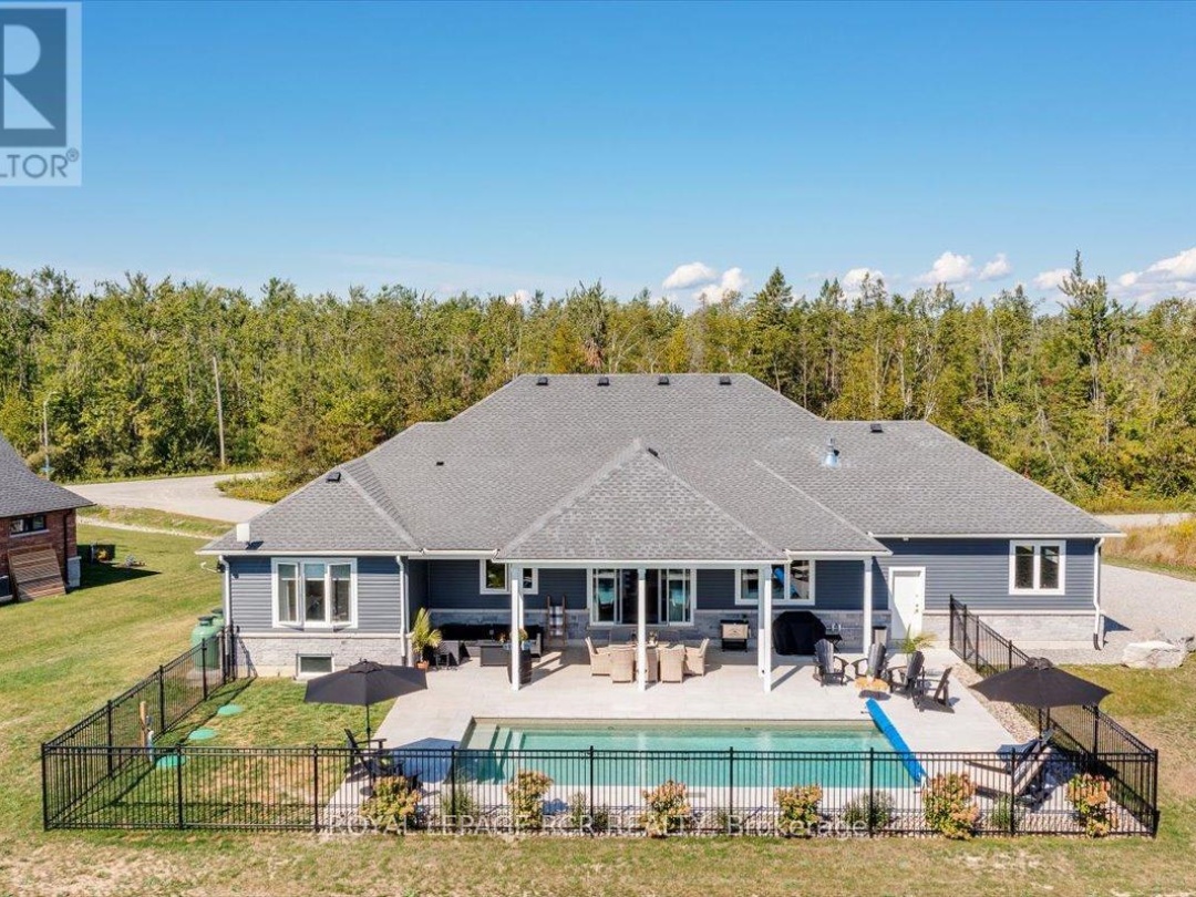 3 NIPIGON STREET, Sturgeon Lake