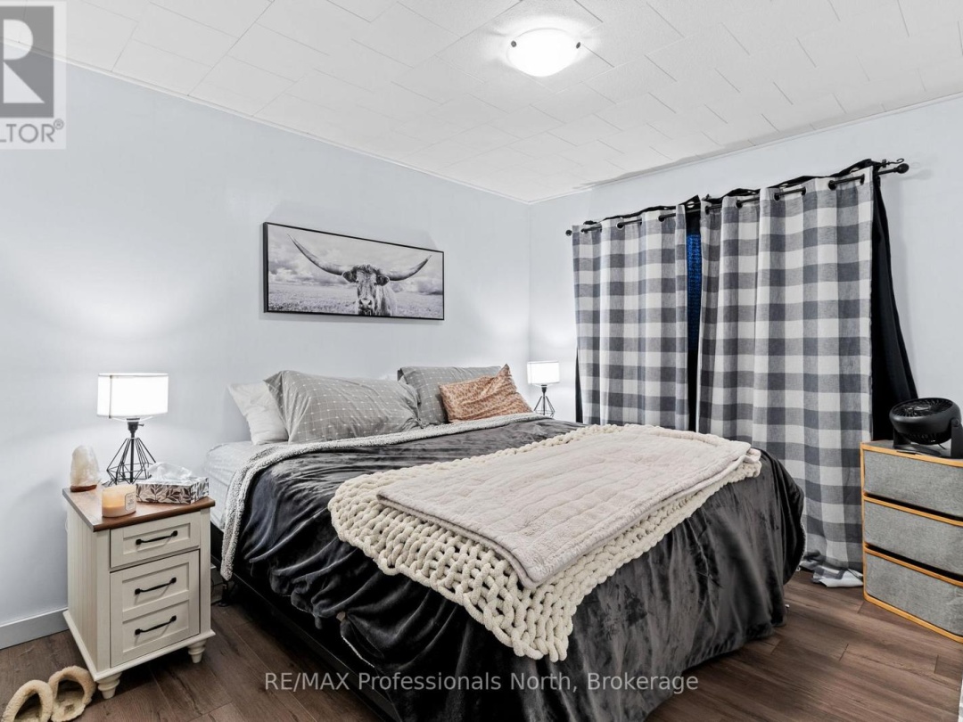 45 NEWCASTLE STREET, Minden Hills (Minden)