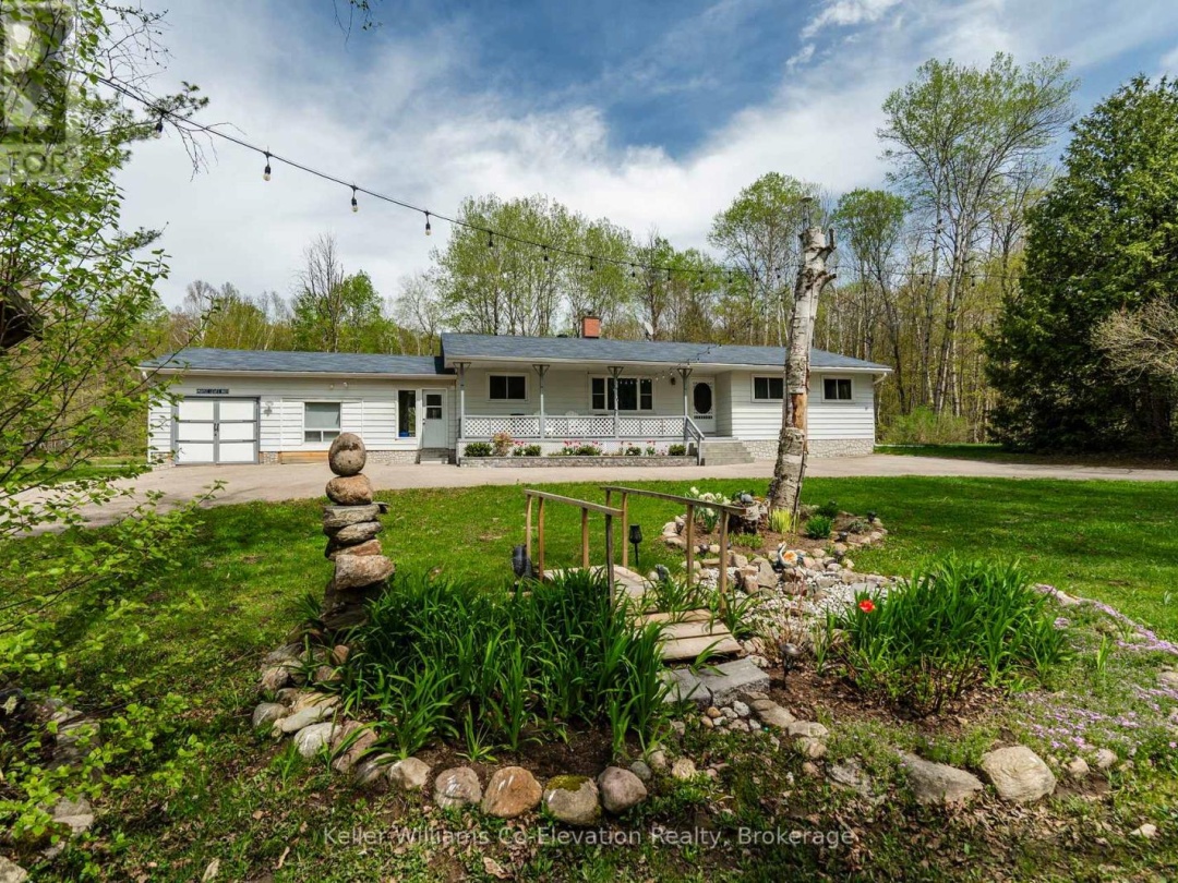 1467 ROSEMOUNT ROAD, 
