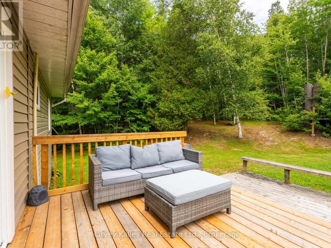 1094 PROSPECT LAKE ROAD, 