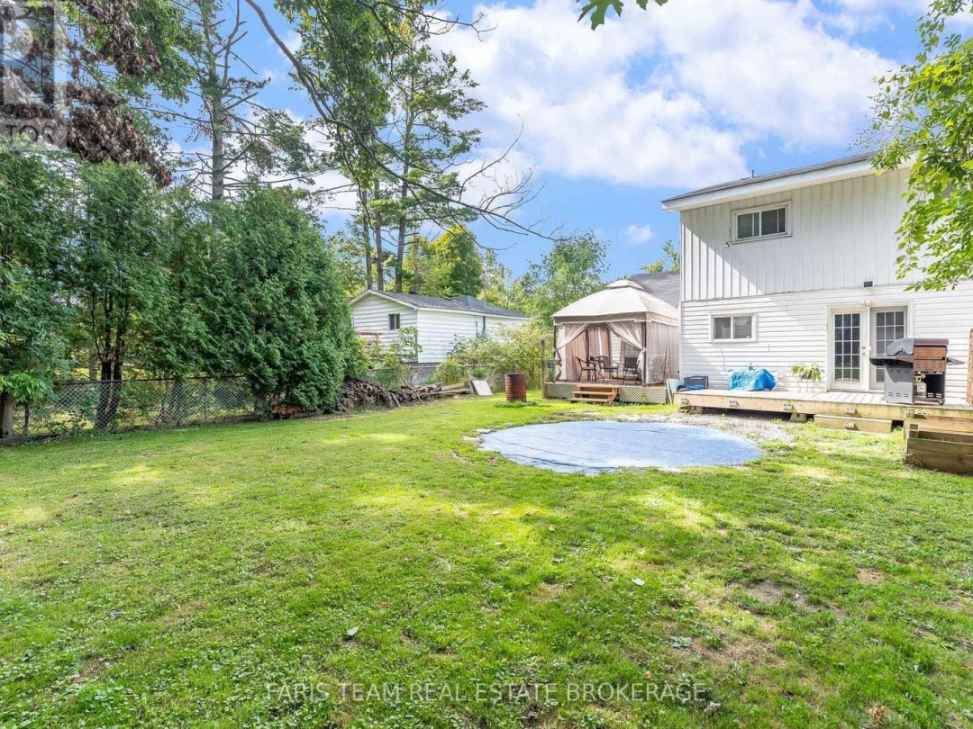 3425 CORONATION AVENUE, Severn (West Shore)