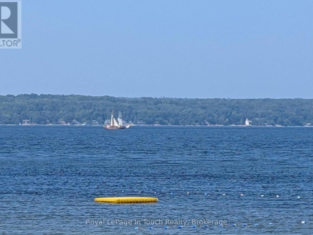 31 EARLDOM BOULEVARD, Georgian Bay