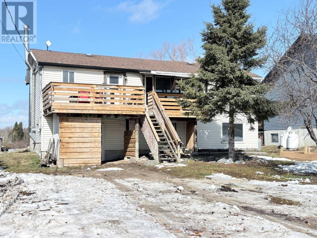 268 MCGUIRE BEACH ROAD, Canal Lake