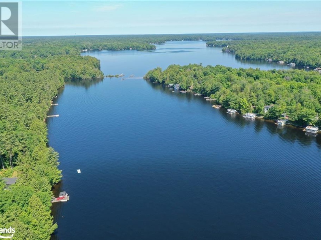 10 Bala Park Island, Lake Muskoka