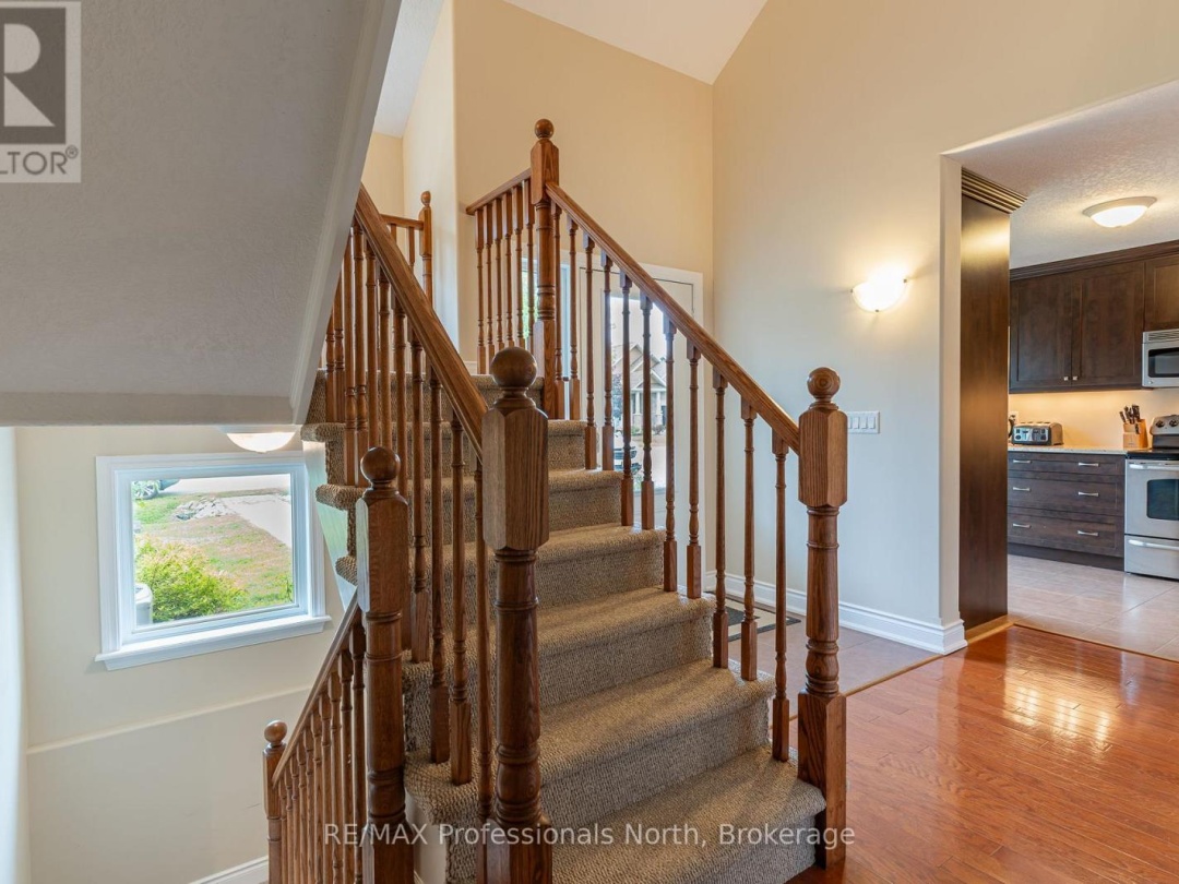 46 WEBB CIRCLE, 