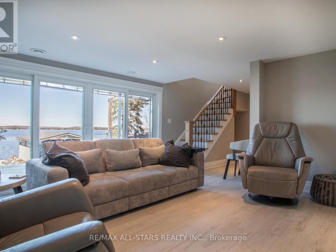 47 KENHILL BEACH ROAD, Sturgeon Lake