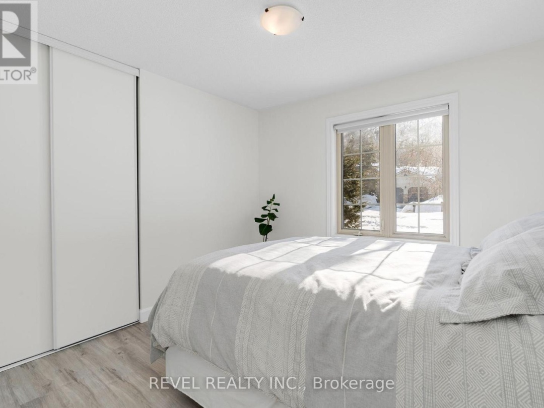 32 HICKORY LANE, Oro-Medonte (Sugarbush)