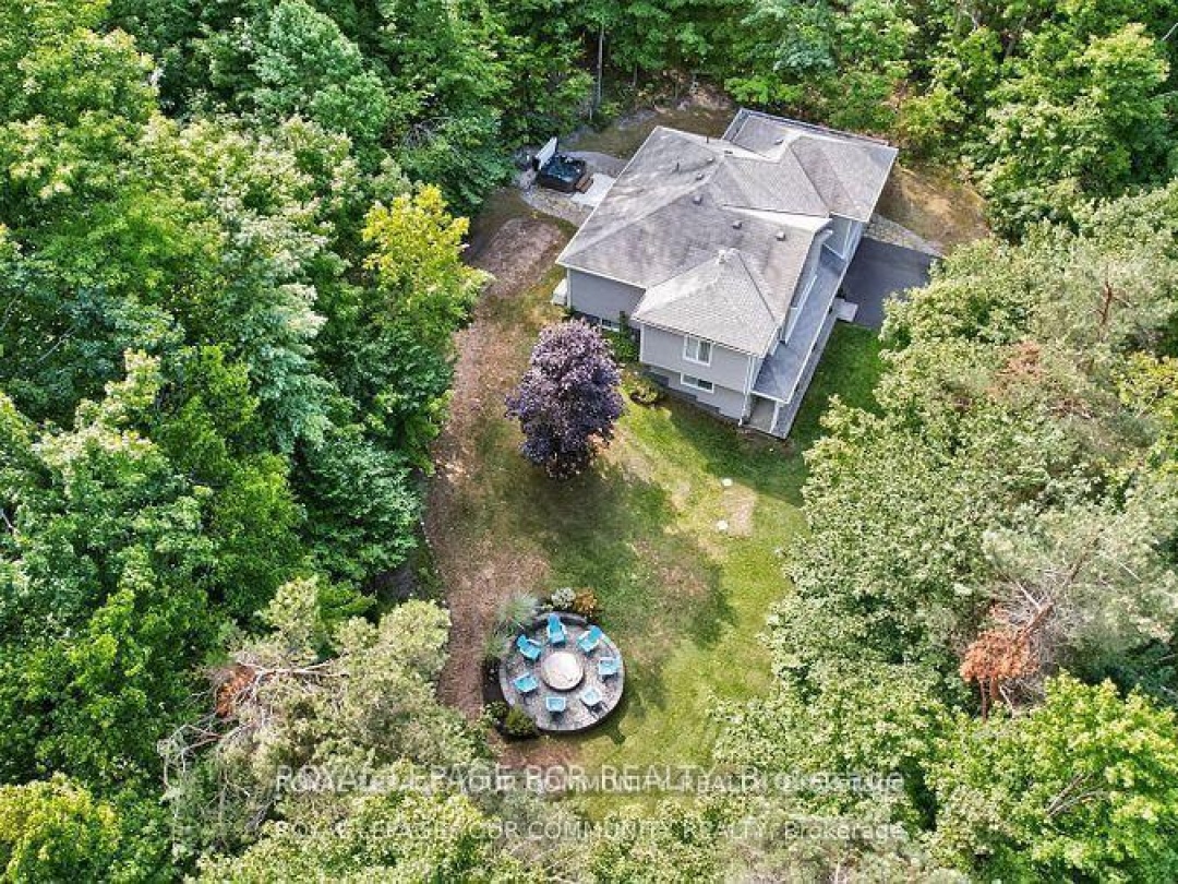 135 HURONWOODS DRIVE, Oro-Medonte (Sugarbush)