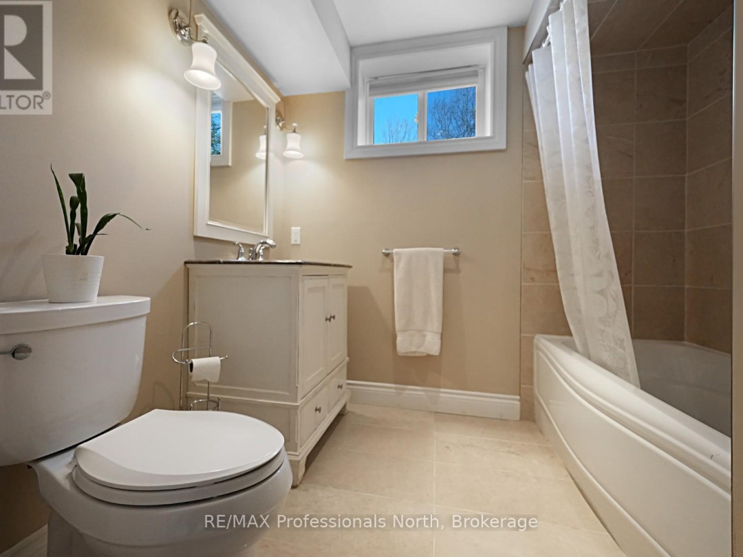 1111 JONES ROAD, Kushog Lake