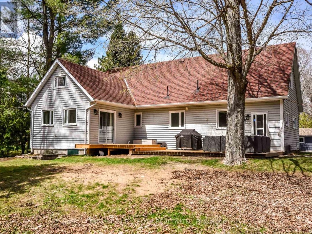 49 BECKETTS SIDE ROAD, Tay (Waubaushene)