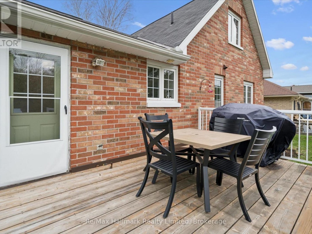 139 MILTON STREET, Bracebridge (Draper)