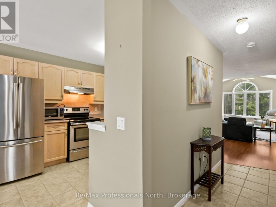 102 PINERIDGE GATE, Gravenhurst (Muskoka (S))