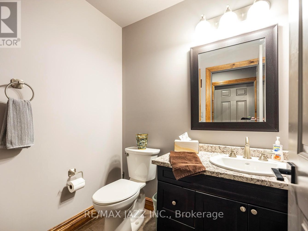19 LEDGE ROAD, Trent Lakes