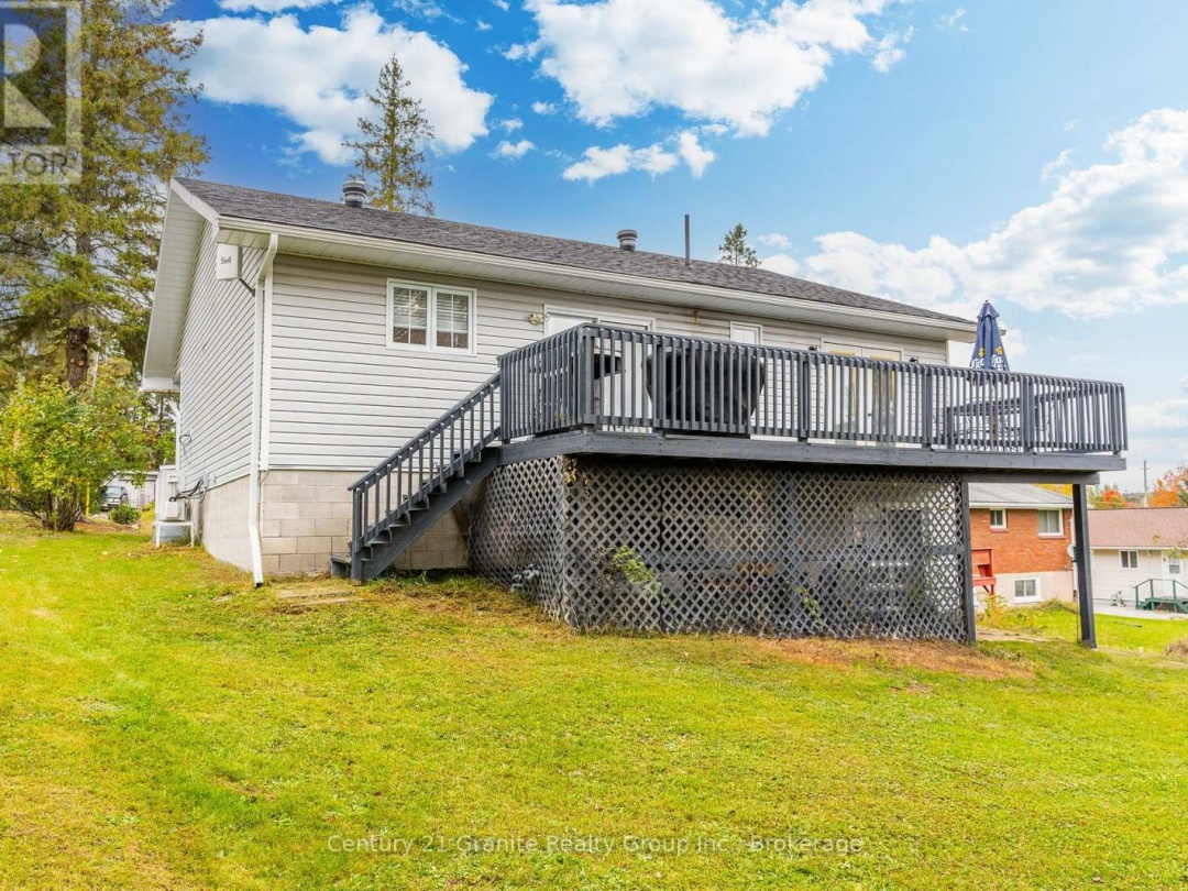 8 MCKAY STREET, Minden Hills (Anson)
