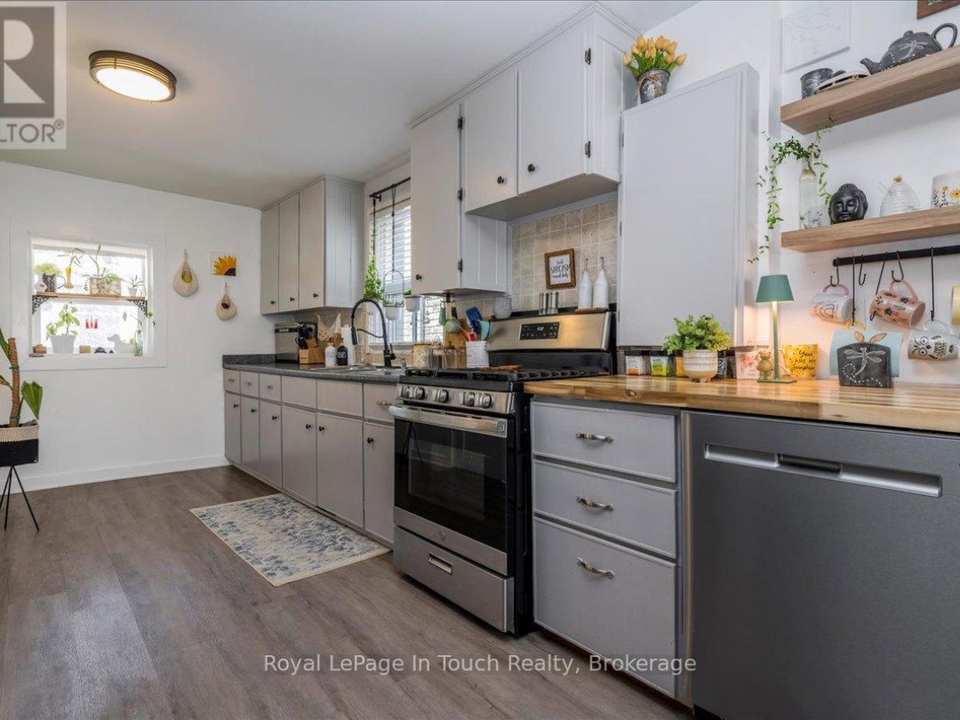 4 GRAY STREET, Severn (Coldwater)