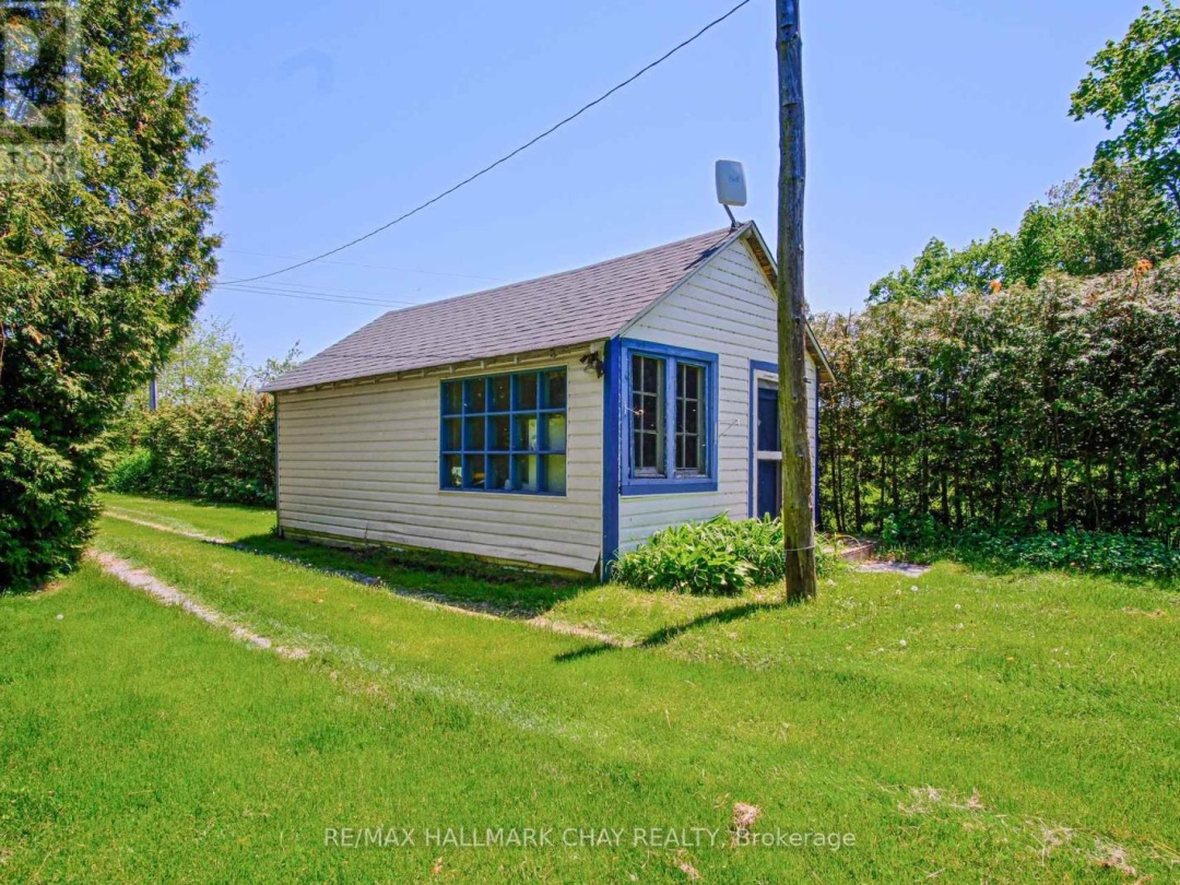 2196 LAKESHORE DRIVE, 