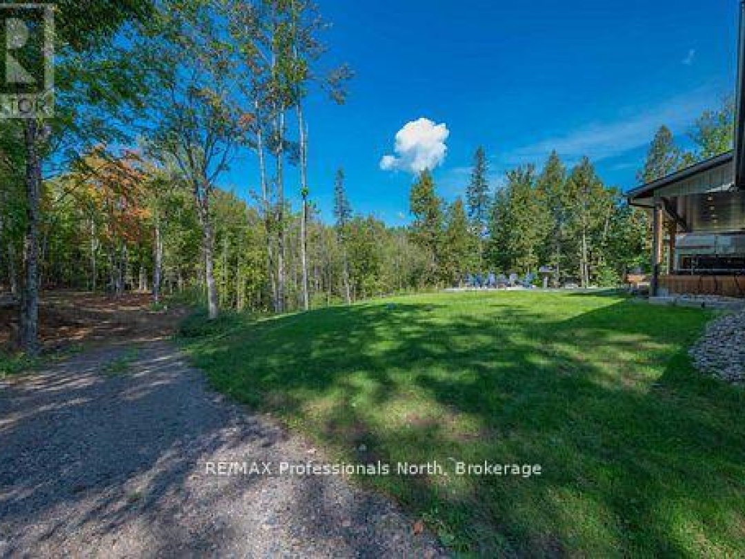 1677 HOSPITALITY ROAD, Minden Hills (Snowdon)