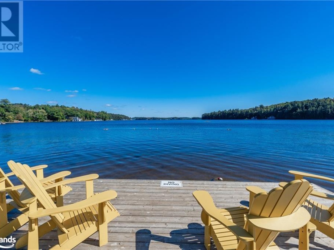 1869 Muskoka Road 118 W Unit# T202 D1, Lake Muskoka