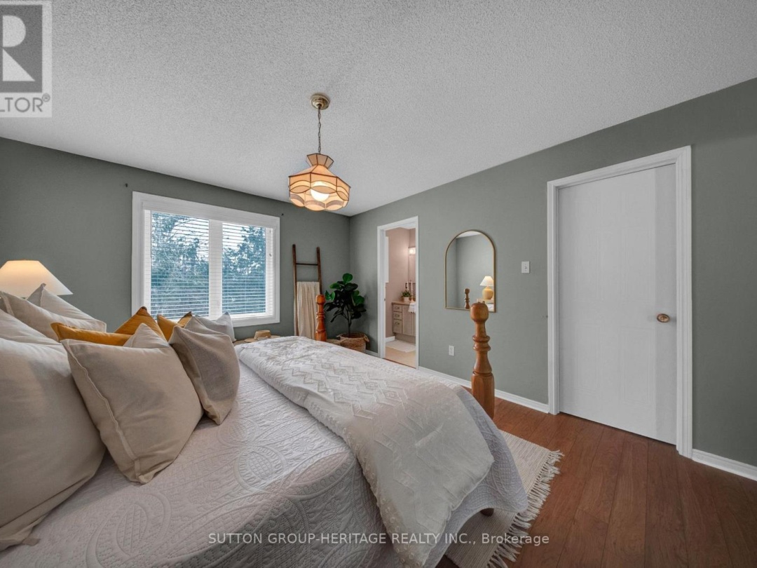 48 CEDARTREE LANE, Kawartha Lakes (Bobcaygeon)