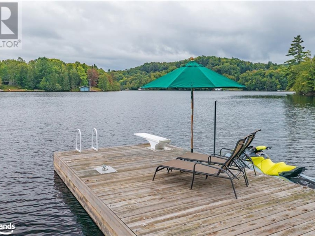 1061 Wallington Lane Unit# 2, Lake Of Bays