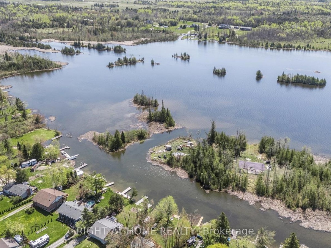 194 MCGUIRE BEACH ROAD, Kawartha Lakes (Carden)