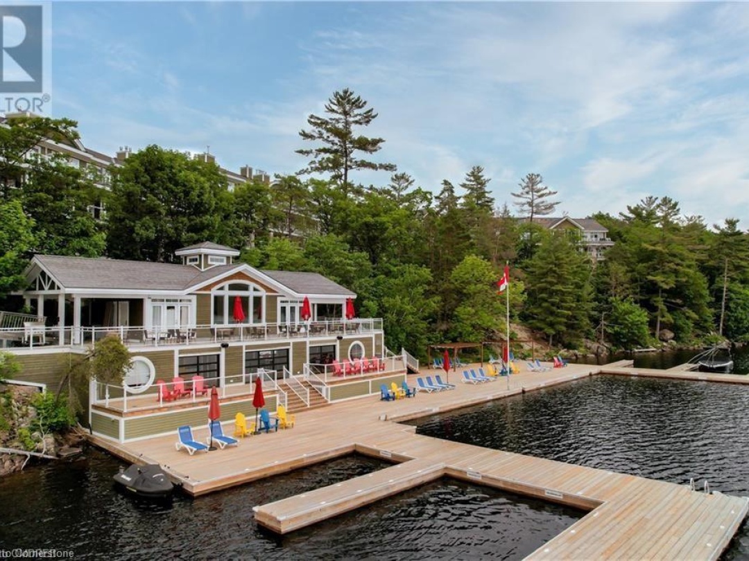 1869 Hwy 118 W Unit# 15, Lake Muskoka