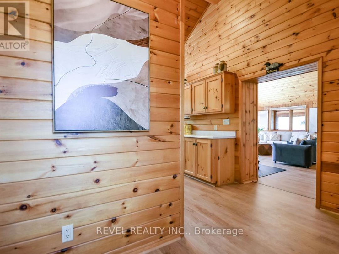180 LAKE ROAD, Baxter Lake