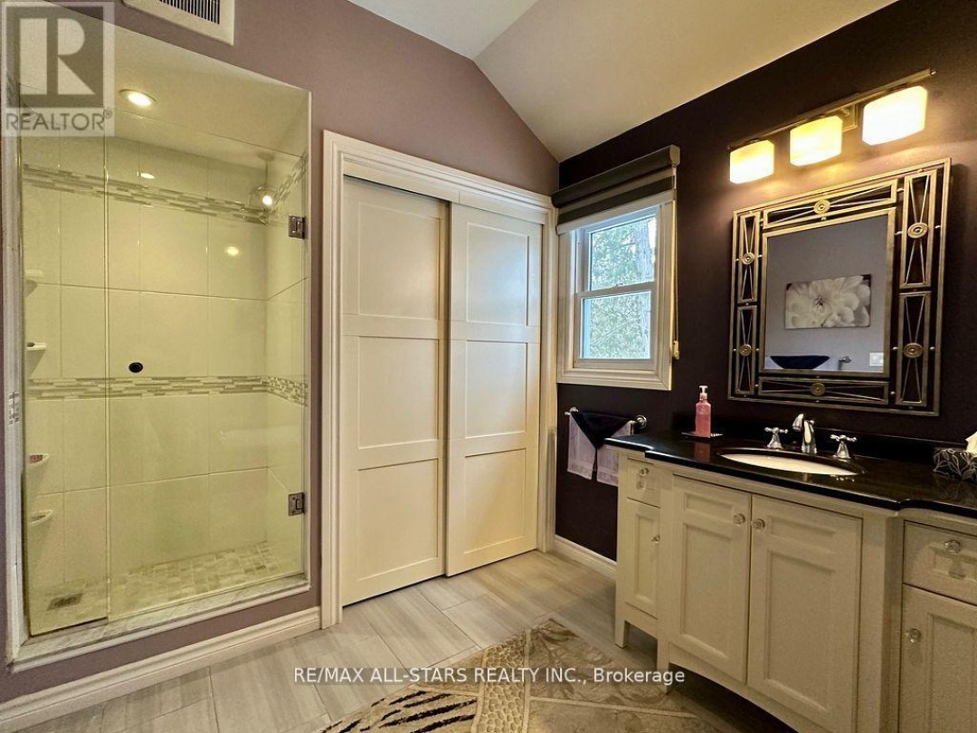 29 STINSONS BAY ROAD, Sturgeon Lake