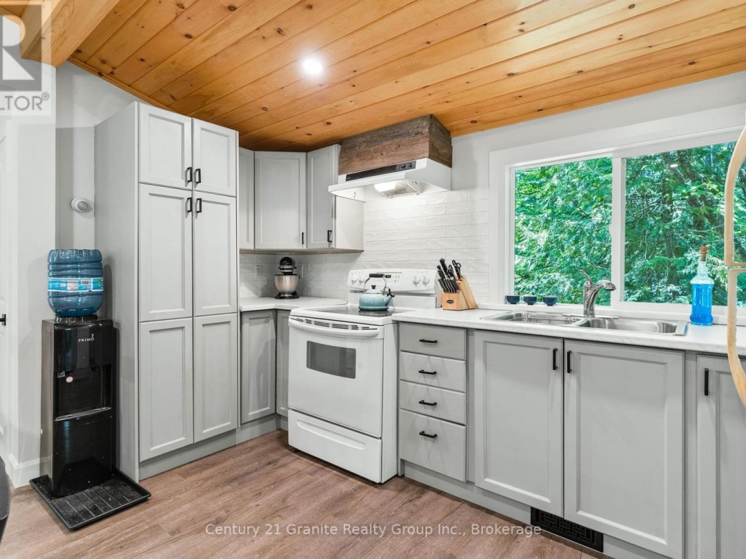 10979 HIGHWAY 118, 