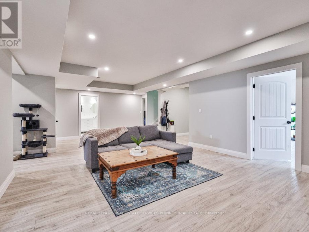 1068 XAVIER STREET, 
