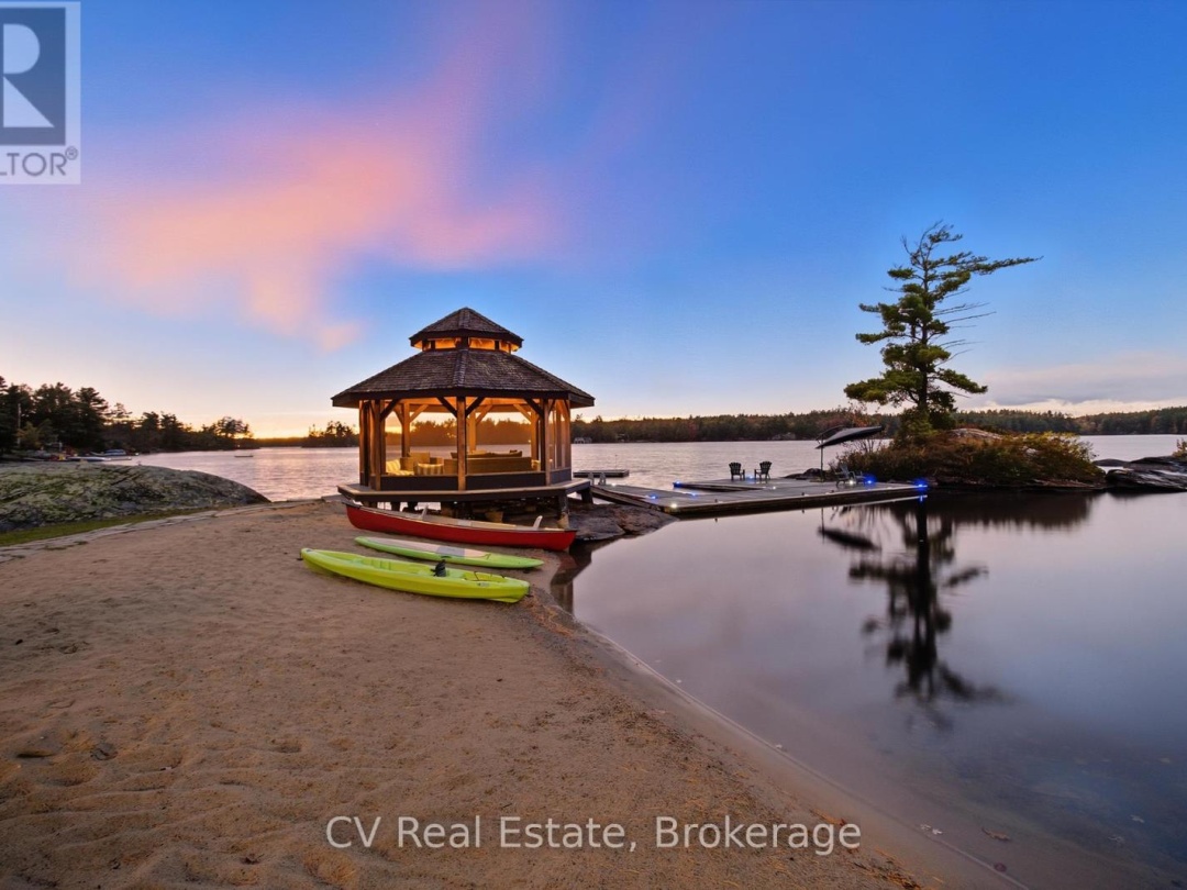 1069 WHITE EAGLE ROAD, Kahshe Lake