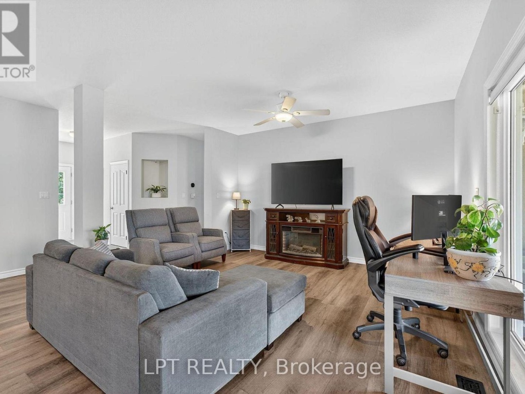 92 TATE'S BAY ROAD, Trent Lakes