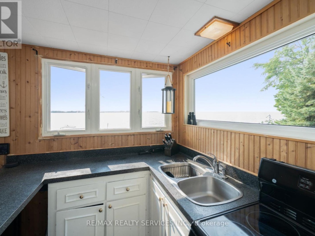 103 IVY LANE, Lake Simcoe
