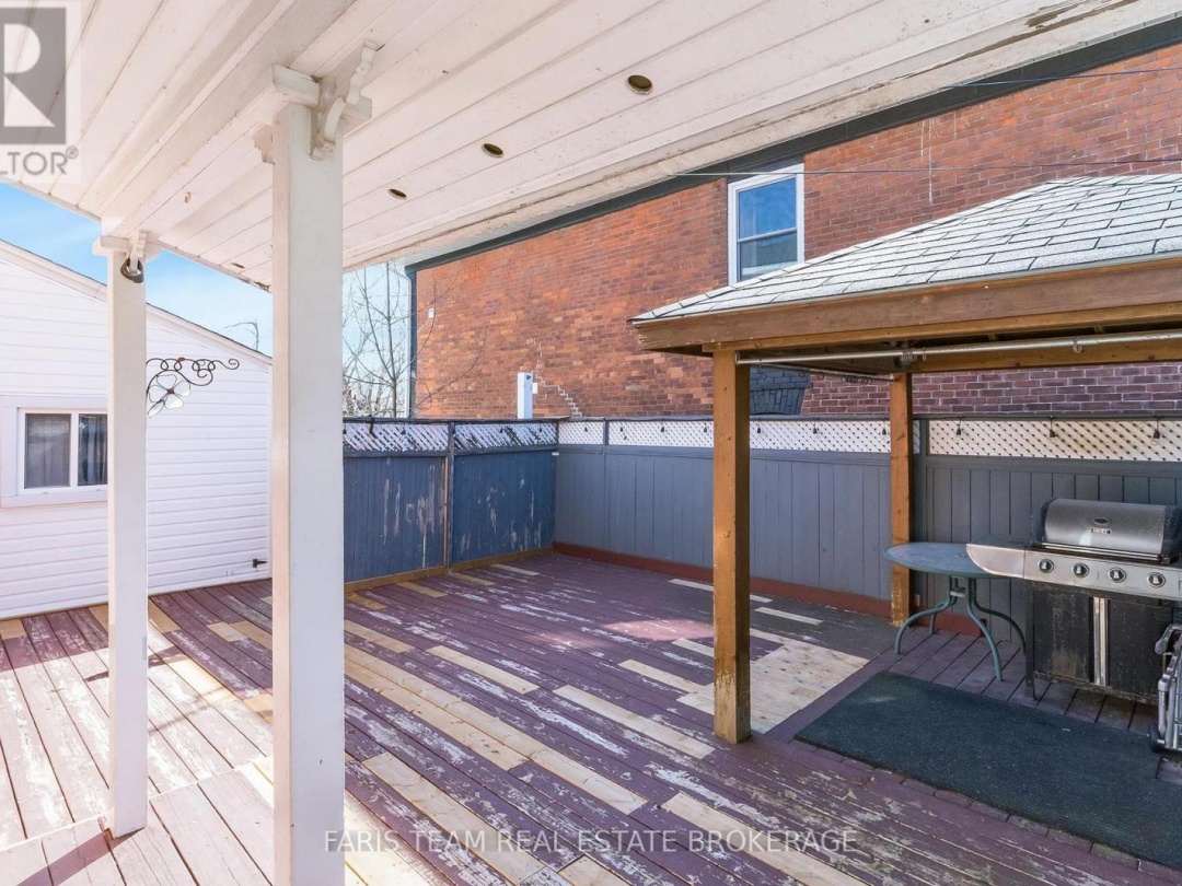 240 LACLIE STREET, Orillia