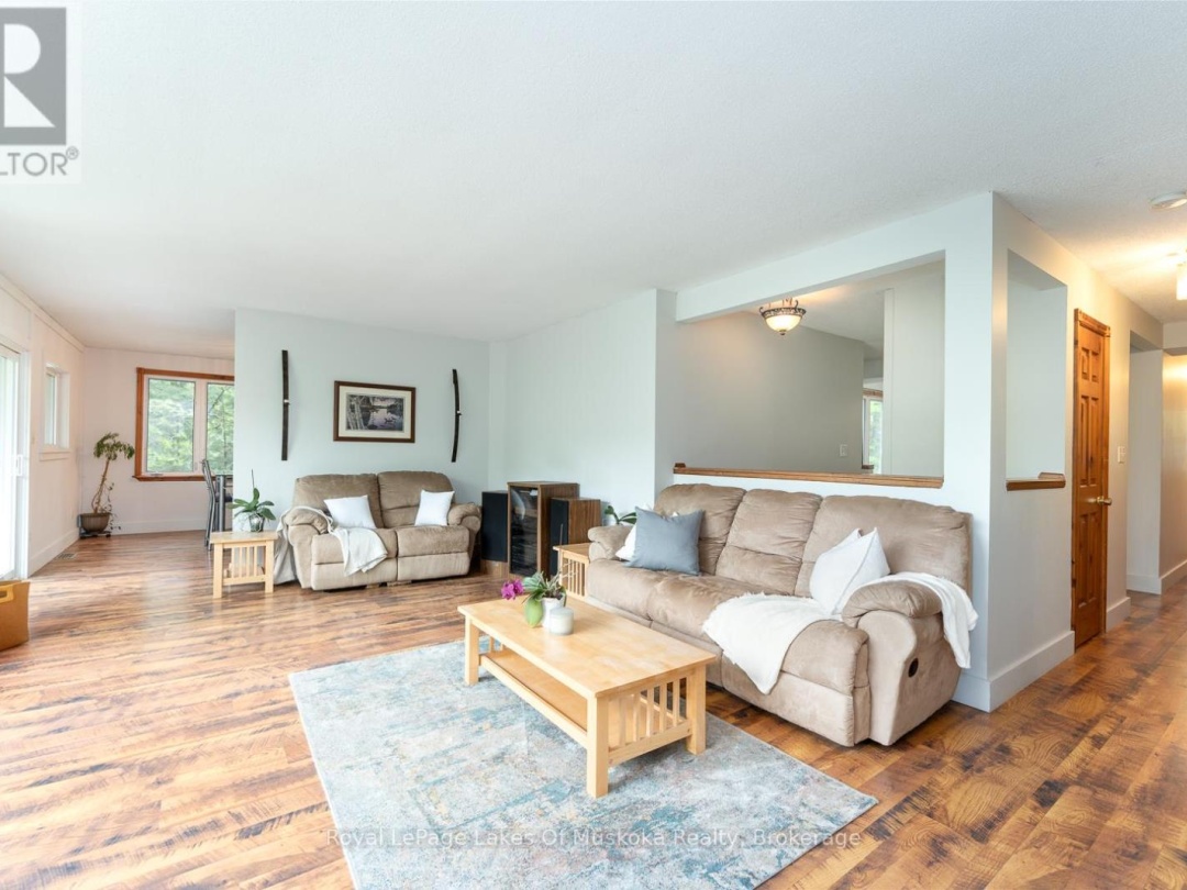1075 ROCKY NARROW ROAD, 