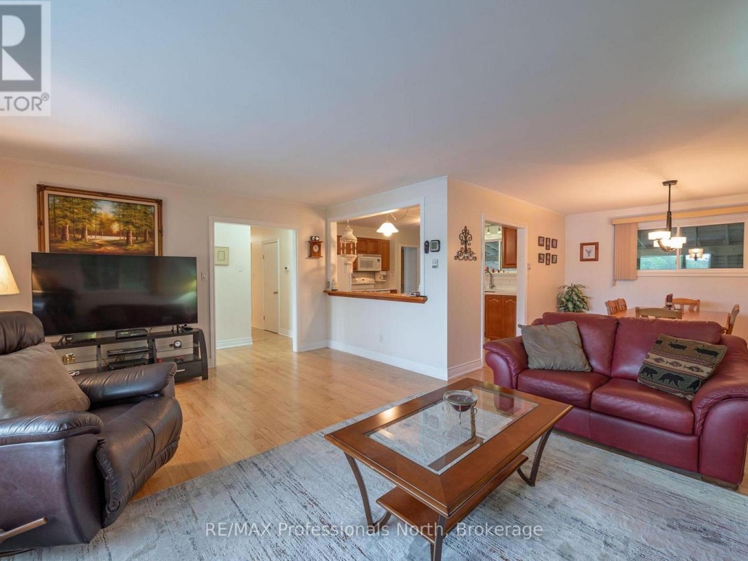 1981 HORSESHOE LAKE ROAD, 