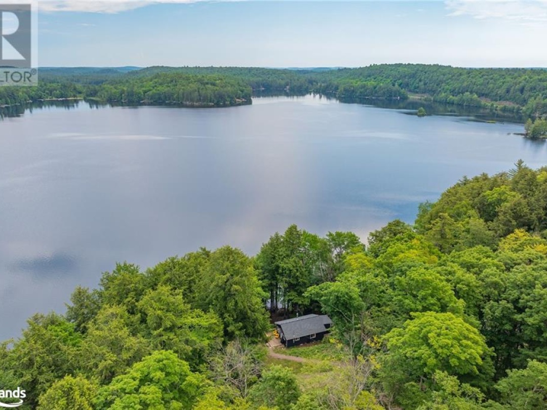 1453 Tock Lane, Otter Lake