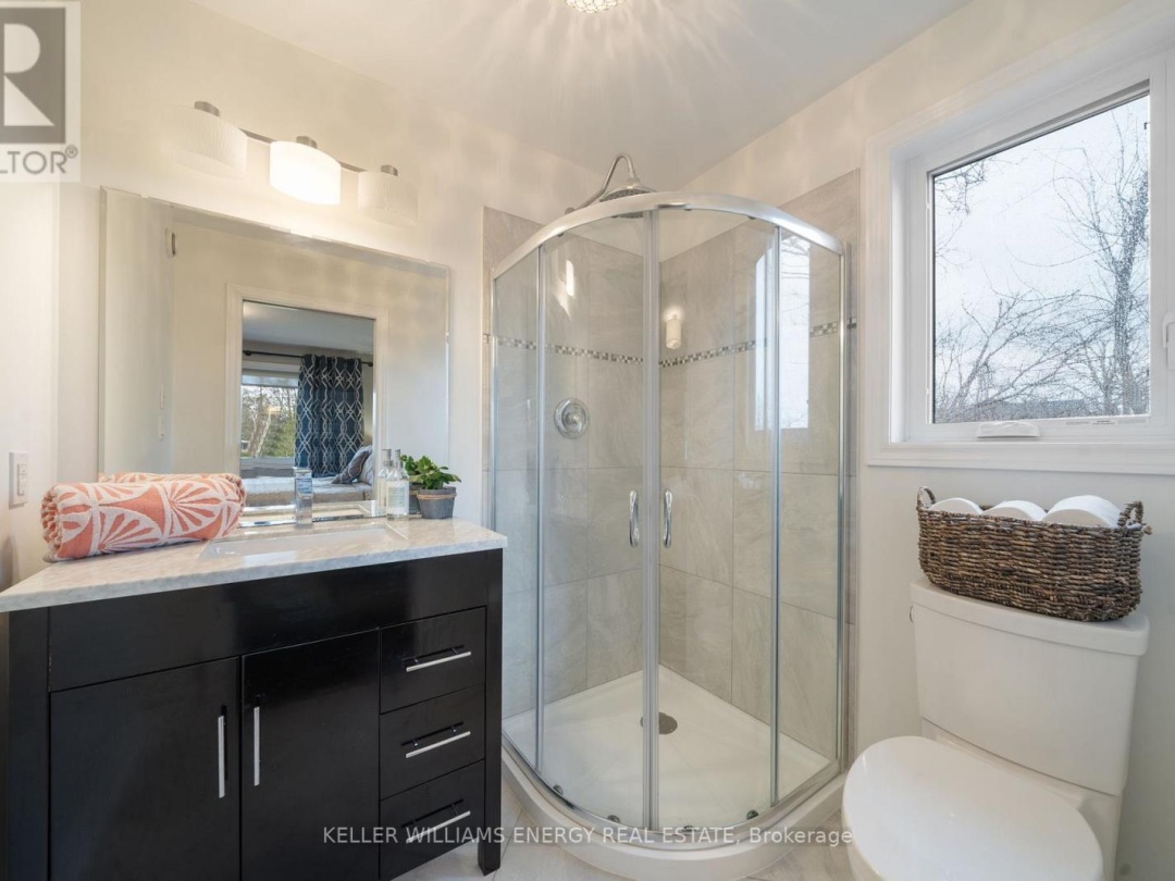 20 LAGOON DRIVE, Kawartha Lakes (Fenelon Falls)