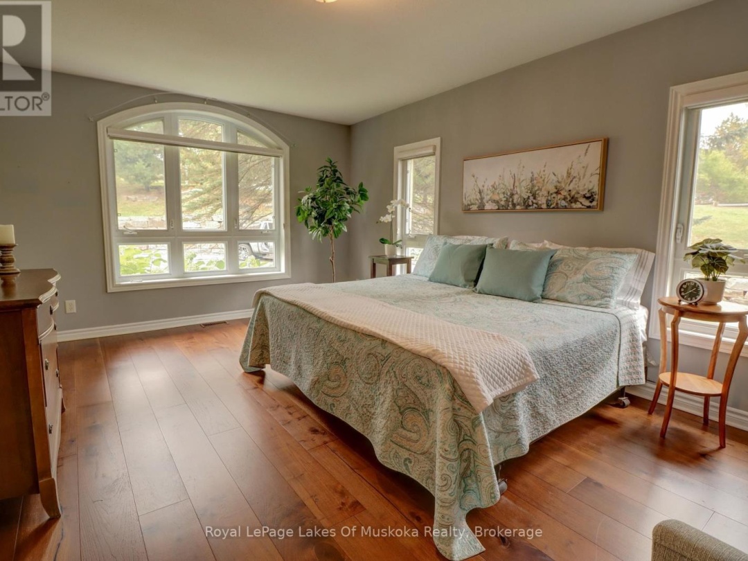 106 - 31 DAIRY LANE, Muskoka River