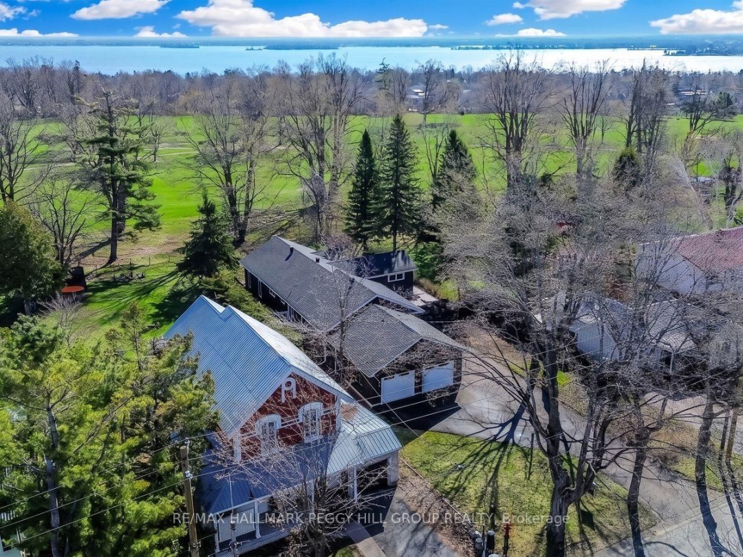 386 PETER STREET N, Orillia