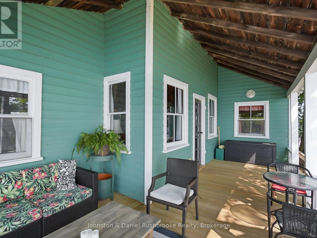 1000 REGATTA ISLAND W, 