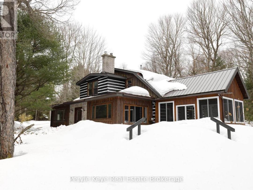2391 LIMBERLOST ROAD, Dotty Lake