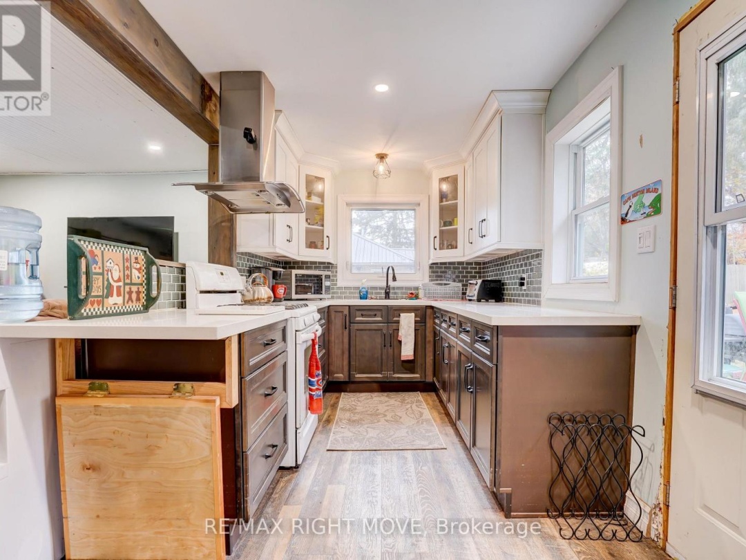 439 SUNDIAL DRIVE, Orillia